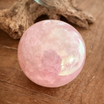 Ruusukvartsi Pallo Aura päälysteinen	