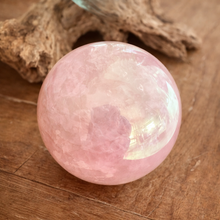 Ruusukvartsi Pallo Aura päälysteinen	