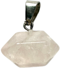 Ruusukvartsi kaksi kärkinen	