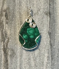 Malakiitti sidottu Riipus	