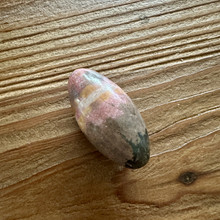 Perun Rodoniitti shiva lingam