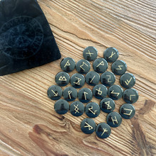 Viikinki Riimut, Keraamiset + käyttöohjeet sähköpostiin.