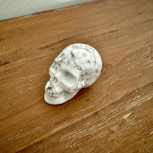 Howliitti pääkallo	