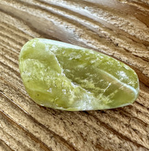 Serpentiini, rumpuhiottu	