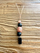 Pyyhenipsu ruudukko-musta	