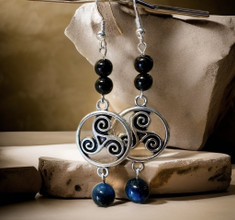 Triskele Haukansilmällä ja obsidiaaneilla	