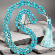 Mala Howliitti, silkkisessä säilytyspussissa