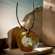 Fossiili Ammoniitti riipus