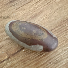 Shiva Lingam, Intilainen jokikivi	