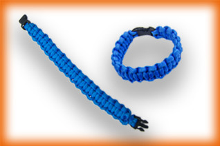 Paracord-selviytymisranneke sininen