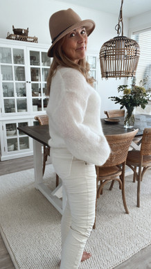 JOGGER PANTS MILKY