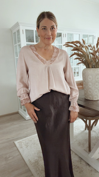 AMY SATIN BLOUSE OLD ROSE