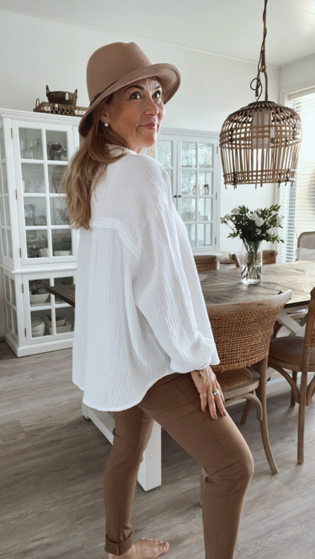 MARIANNE PUUVILLAPAITA VALKOINEN