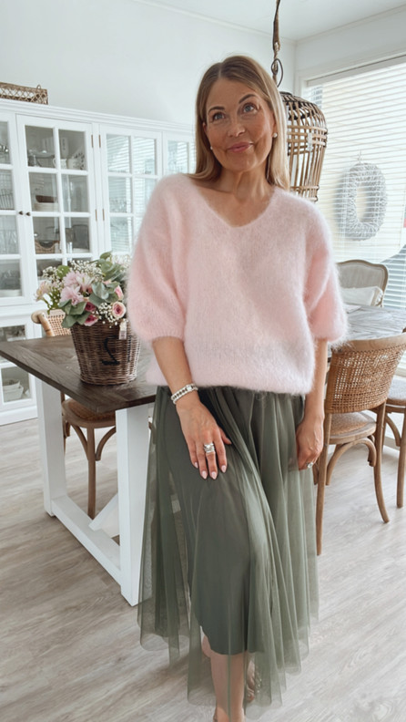 CARLA TYLLIHAME VIHREÄ