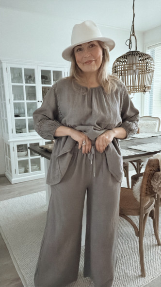 MIRIAM PELLAVAHOUSUT TAUPE