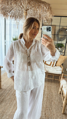 CINDY PAITIS VALKOINEN