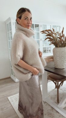 BENEDETTA KID MOHAIR PONCHO LIGHT BEIGE