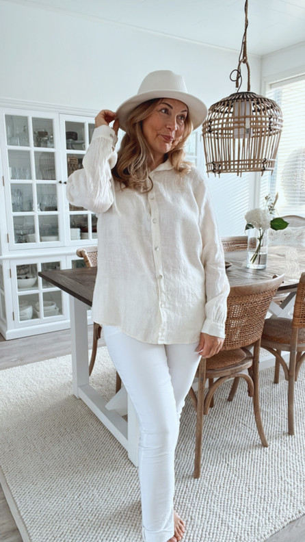 WILHELMIINA BASIC PELLAVAPAITA MILKY