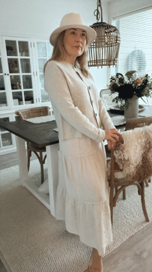 BENEDITA VILLANEULETAKKI BEIGE