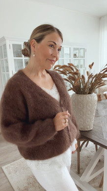 MARLA KID MOHAIRNEULETAKKI RUSKEA