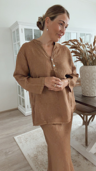 NADIA PELLAVAPAITA KAMELI
