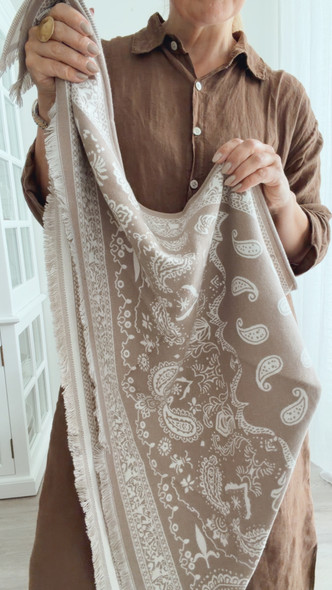 PAISLEY HUIVI BEIGE