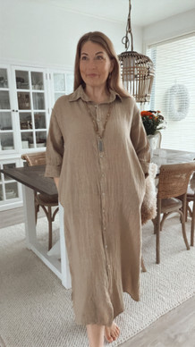 DOREEN PAITAMEKKO KASHMIR