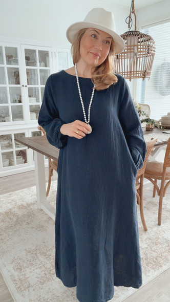 ODESSA PELLAVAMEKKO NAVY