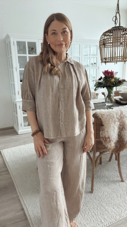 ANNETTE PELLAVAPAITA KASHMIR