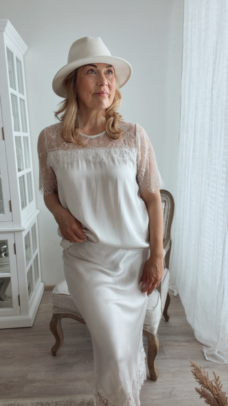 SIENA SATIN BLOUSE BEIGE