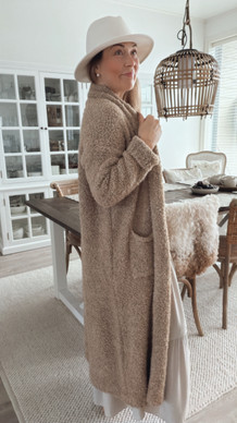 SARAH BUKLEE NEULETAKKI BEIGE