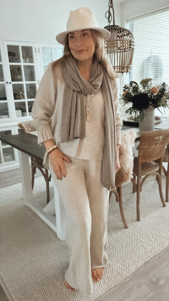 SARA VILLAHUIVI TAUPE