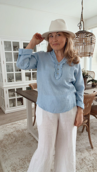 PEGGY PELLAVAPAITA TAIVAANSININEN