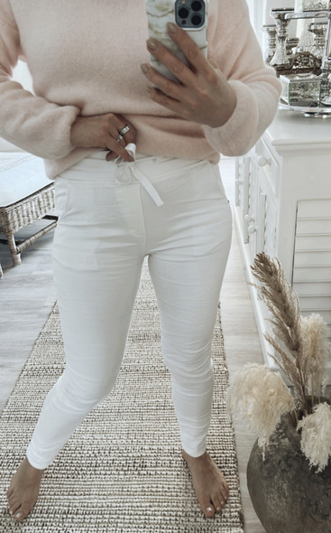 JOGGER PANTS WHITE