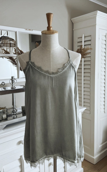 MONA SATIINITOPPI OLIIVI