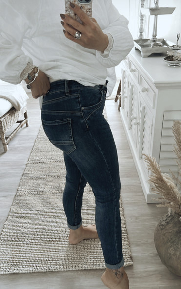 JEANS WITH BUTTONS DARK BLUE
