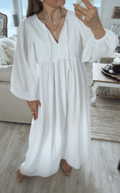 INGRID PUUVILLAMEKKO VALKOINEN