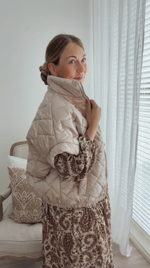 ADELE SHORT SLEEVE EMBROIDERED VEST BEIGE