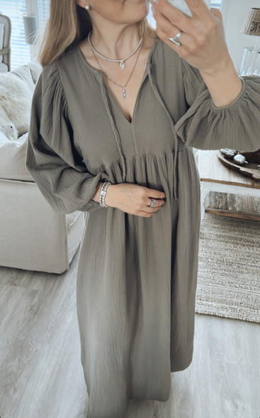 INGRID PUUVILLAMEKKO TAUPE