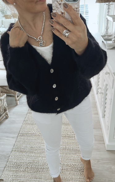 KRISTA MOHAIRNEULETAKKI MUSTA