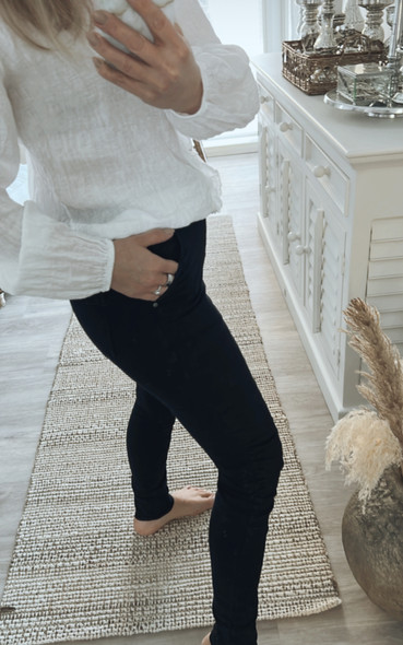JOGGER PANTS BLACK