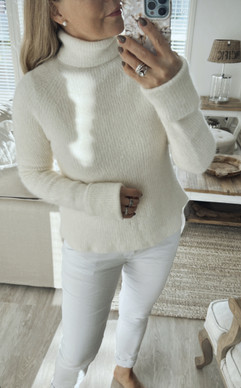SIENNA ALPACA POLO OFF WHITE