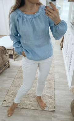 CHIARA PELLAVAPAITA TAIVAANSININEN