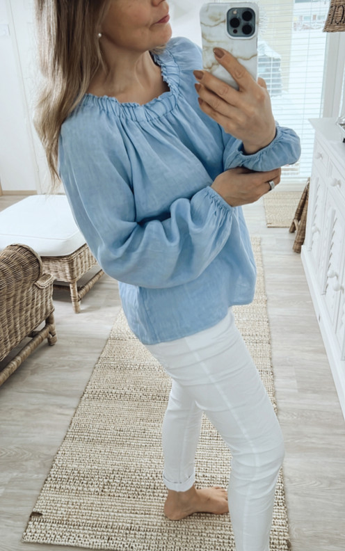 CHIARA PELLAVAPAITA TAIVAANSININEN