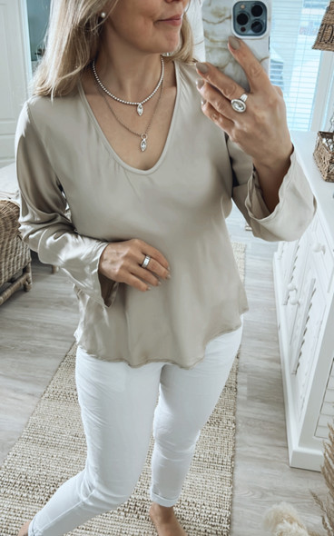 BESSY SILKKI-SATIINIPUSERO BEIGE