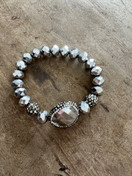 RANNEKORU KRISTALLI HOPEA