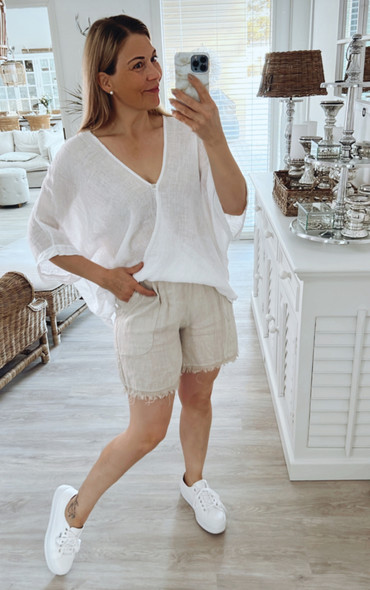 RENA PELLAVASHORTSIT BEIGE