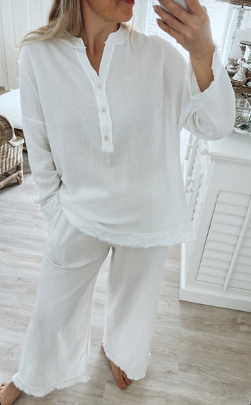 NATALIA PUUVILLA-PELLAVAPUSERO VALKOINEN