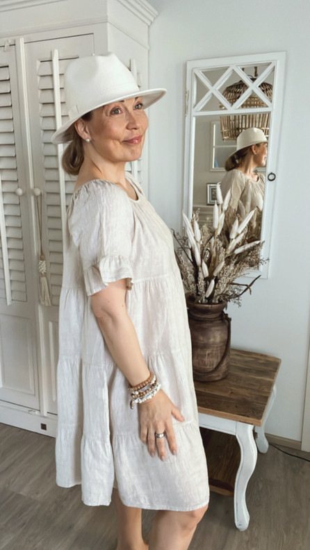CALINDA PELLAVAMEKKO BEIGE