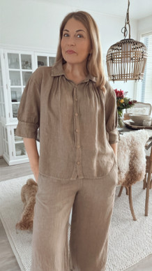 ANNETTE PELLAVAPAITA KAMELI